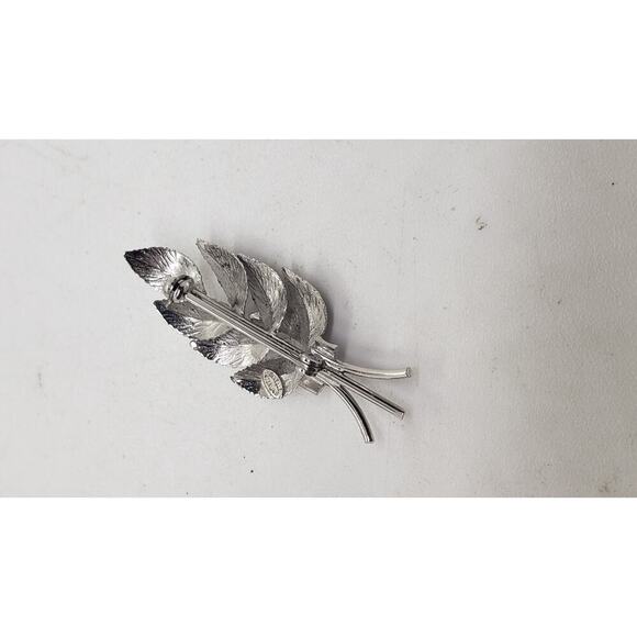 Vintage Brooch Sterling Silver Leaf Pin Floral 1960s Dixelle Jewelry 3D USA Made - Picture 3 of 6